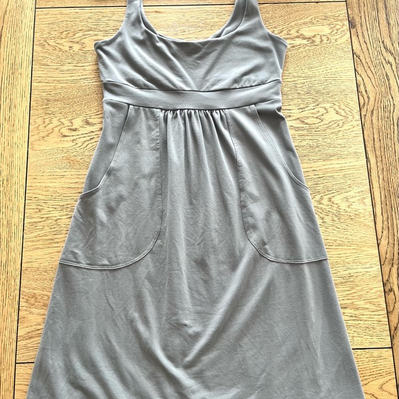 Susana Monaco Gray Sleeveless Scoop Neck Dress, Sz M - Picture 3 of 7
